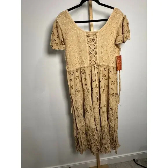 Scully | Honey Creek Collection Dress: Cap Sleeve Sand - Picture 5 of 7